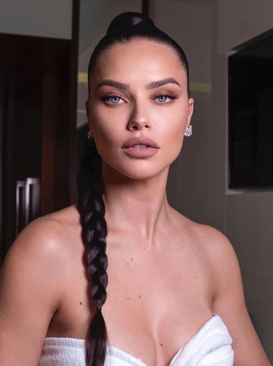 Adriana Lima